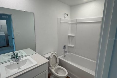 Touwnhouse à louer à Winter Haven, Floride: 3 chambres, 132.2 m2 № 2410568 - photo 24
