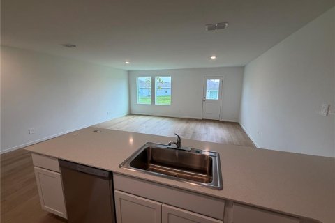 Touwnhouse à louer à Winter Haven, Floride: 3 chambres, 132.2 m2 № 2410568 - photo 18