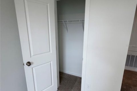 Touwnhouse à louer à Winter Haven, Floride: 3 chambres, 132.2 m2 № 2410568 - photo 16