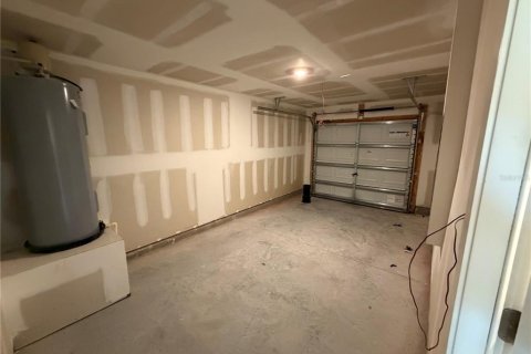 Touwnhouse à louer à Winter Haven, Floride: 3 chambres, 132.2 m2 № 2410568 - photo 11