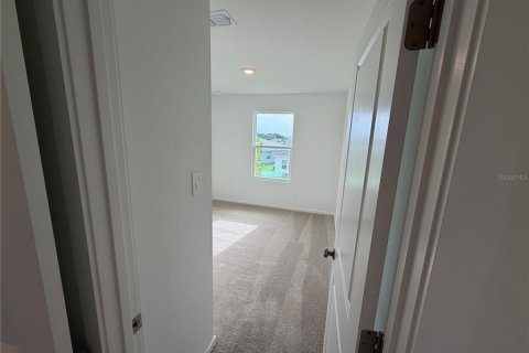 Touwnhouse à louer à Winter Haven, Floride: 3 chambres, 132.2 m2 № 2410568 - photo 14