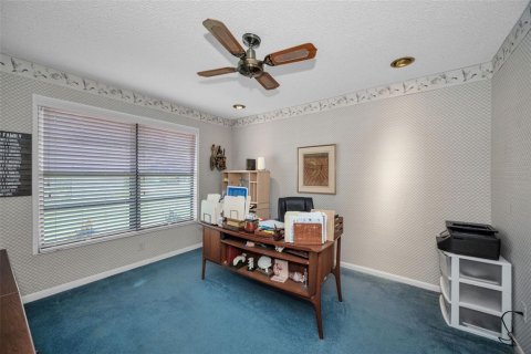 House in Tampa, Florida 4 bedrooms, 243.13 sq.m. № 1902295 - photo 22