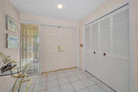 House in Tampa, Florida 4 bedrooms, 243.13 sq.m. № 1902295 - photo 6