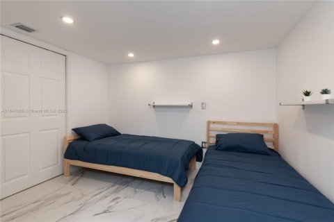Condominio en venta en Miami, Florida, 3 dormitorios, 191.29 m2 № 1833877 - foto 18