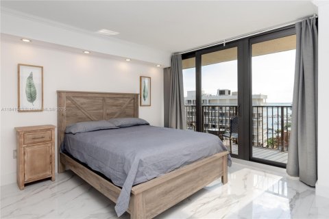 Condominio en venta en Miami, Florida, 3 dormitorios, 191.29 m2 № 1833877 - foto 13
