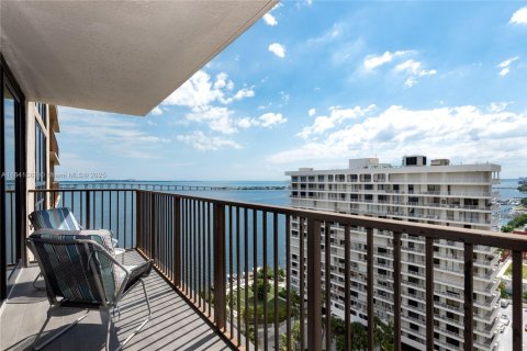 Condominio en venta en Miami, Florida, 3 dormitorios, 191.29 m2 № 1833877 - foto 19