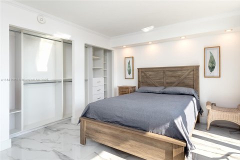 Condominio en venta en Miami, Florida, 3 dormitorios, 191.29 m2 № 1833877 - foto 14