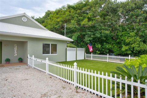 House in Tavernier, Florida 3 bedrooms, 130.99 sq.m. № 1449747 - photo 4
