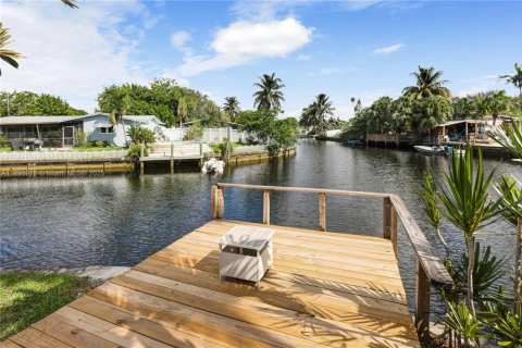Villa ou maison à vendre à Oakland Park, Floride: 2 chambres, 117.06 m2 № 1950119 - photo 16