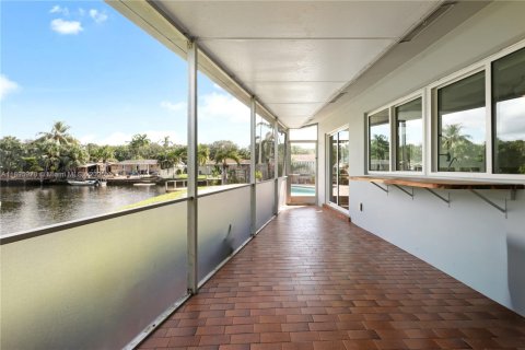Villa ou maison à vendre à Oakland Park, Floride: 2 chambres, 117.06 m2 № 1950119 - photo 13