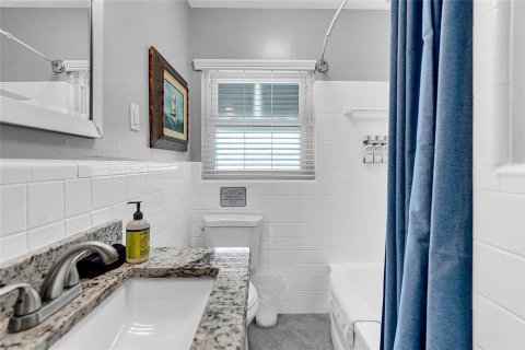 Immobilier commercial à vendre à Indian Rocks Beach, Floride: 6 chambres, 228.91 m2 № 1522021 - photo 24