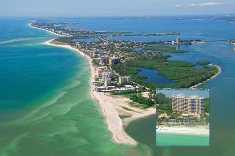Condo in Sarasota, Florida, 4 bedrooms  № 2230432 - photo 3