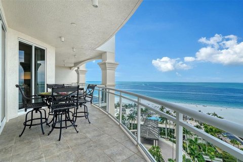 Condo in Sarasota, Florida, 4 bedrooms  № 2230432 - photo 20