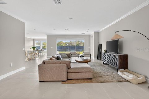 Villa ou maison à vendre à Parrish, Floride: 4 chambres, 249.07 m2 № 2408220 - photo 8
