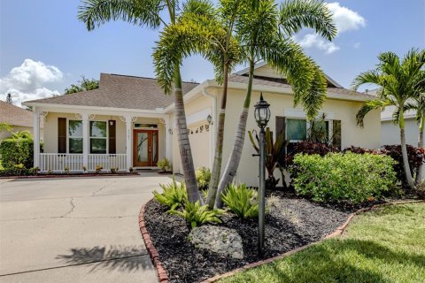 Villa ou maison à vendre à Lakewood Ranch, Floride: 3 chambres, 132.11 m2 № 1815018 - photo 3