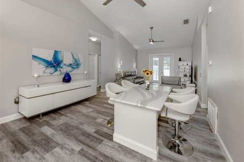 Villa ou maison à vendre à Lakewood Ranch, Floride: 3 chambres, 132.11 m2 № 1815018 - photo 22