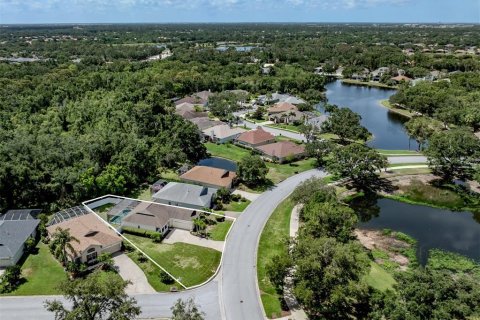 Villa ou maison à vendre à Lakewood Ranch, Floride: 3 chambres, 132.11 m2 № 1815018 - photo 2