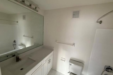 Adosado en alquiler en Coral Springs, Florida, 3 dormitorios, 108.7 m2 № 2272411 - foto 11