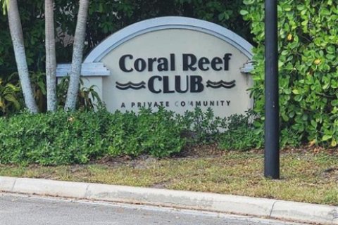 Adosado en alquiler en Coral Springs, Florida, 3 dormitorios, 108.7 m2 № 2272411 - foto 4
