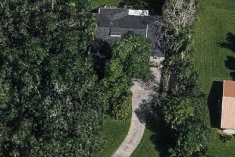 Casa en venta en Winter Haven, Florida, 5 dormitorios, 323.49 m2 № 2339487 - foto 5