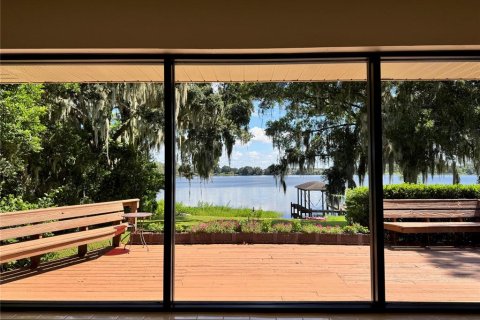 Casa en venta en Winter Haven, Florida, 5 dormitorios, 323.49 m2 № 2339487 - foto 28
