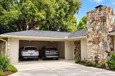 Casa en venta en Winter Haven, Florida, 5 dormitorios, 323.49 m2 № 2339487 - foto 10