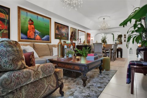 Condominio en venta en Doral, Florida, 3 dormitorios, 158.86 m2 № 2054672 - foto 10