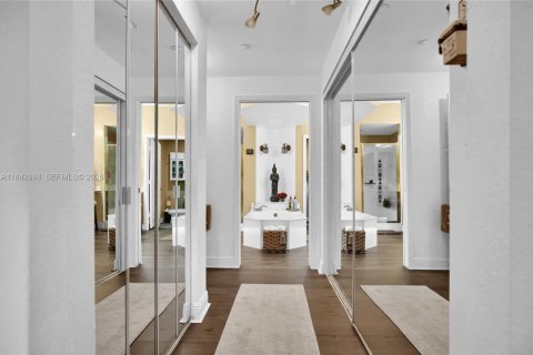 Condominio en venta en Doral, Florida, 3 dormitorios, 158.86 m2 № 2054672 - foto 21