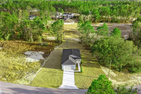 House in Ocala, Florida 3 bedrooms, 117.34 sq.m. № 2117685 - photo 8