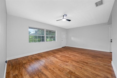 Casa en venta en Clearwater, Florida, 3 dormitorios, 114.92 m2 № 1884267 - foto 18