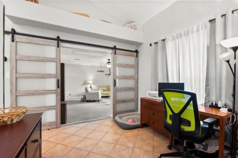 Villa ou maison à vendre à Clermont, Floride: 4 chambres, 233.56 m2 № 1845251 - photo 5
