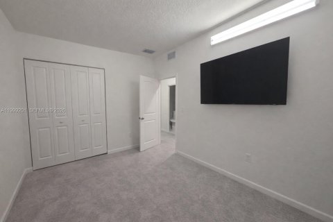 Villa ou maison à vendre à Homestead, Floride: 3 chambres, 137.77 m2 № 2068932 - photo 17