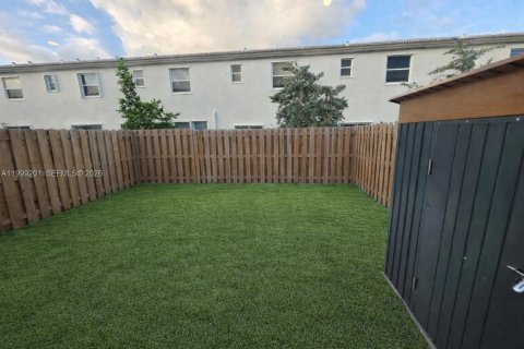 Villa ou maison à vendre à Homestead, Floride: 3 chambres, 137.77 m2 № 2068932 - photo 6