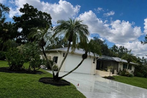 Casa en Sarasota, Florida 3 dormitorios, 204.01 m2 № 2157942