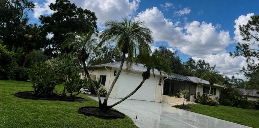 Casa en Sarasota, Florida 3 dormitorios, 204.01 m2 № 2157942