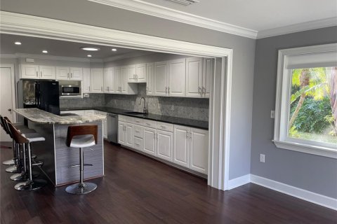 Casa en alquiler en Sarasota, Florida, 3 dormitorios, 204.01 m2 № 2157942 - foto 13