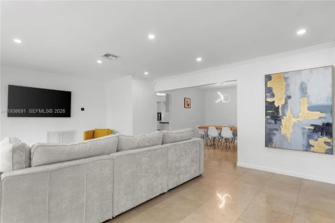 Casa en venta en Hollywood, Florida, 4 dormitorios, 212.28 m2 № 2054280 - foto 6