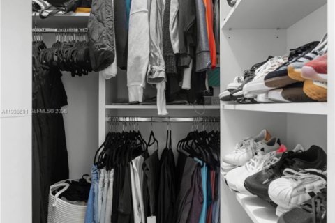 Casa en venta en Hollywood, Florida, 4 dormitorios, 212.28 m2 № 2054280 - foto 21