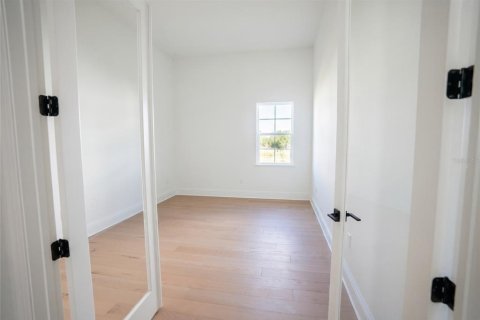 Casa en venta en Orlando, Florida, 5 dormitorios, 623 m2 № 2112200 - foto 17