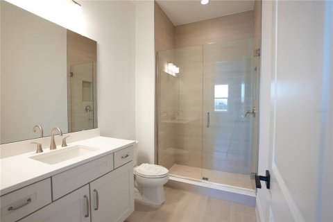 Casa en venta en Orlando, Florida, 5 dormitorios, 623 m2 № 2112200 - foto 29