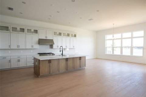 Casa en venta en Orlando, Florida, 5 dormitorios, 623 m2 № 2112200 - foto 8