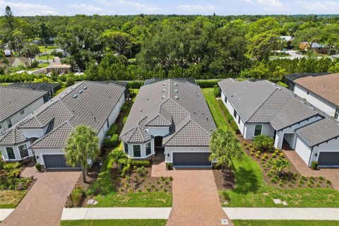 House in Nokomis, Florida 3 bedrooms, 215.81 sq.m. № 2129769 - photo 2