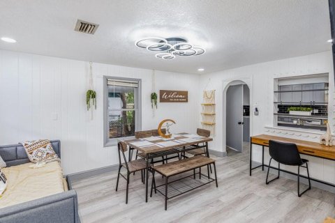 Villa ou maison à louer à Orlando, Floride: 3 chambres, 94.11 m2 № 528145 - photo 6
