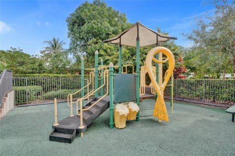 Villa ou maison à vendre à Tamarac, Floride: 3 chambres, 171.13 m2 № 1955890 - photo 24