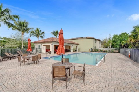 Villa ou maison à vendre à Tamarac, Floride: 3 chambres, 171.13 m2 № 1955890 - photo 26