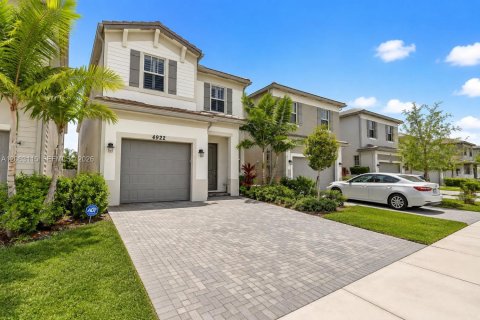 Villa ou maison à Tamarac, Floride 3 chambres, 172.05 m2 № 2281650