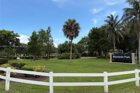 Villa ou maison à louer à Tamarac, Floride: 3 chambres, 172.05 m2 № 2281650 - photo 24