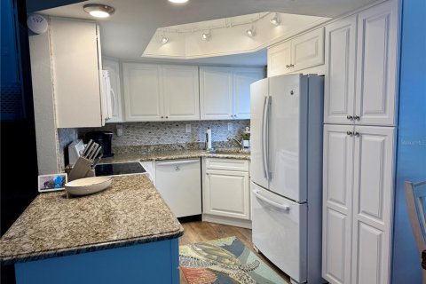 Touwnhouse à louer à Homosassa, Floride: 2 chambres, 143.35 m2 № 1807258 - photo 2