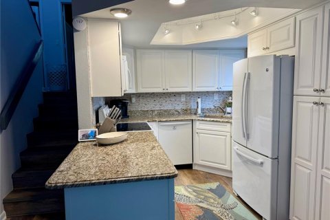 Touwnhouse à louer à Homosassa, Floride: 2 chambres, 143.35 m2 № 1807258 - photo 3