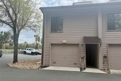 Touwnhouse à louer à Homosassa, Floride: 2 chambres, 143.35 m2 № 1807258 - photo 1